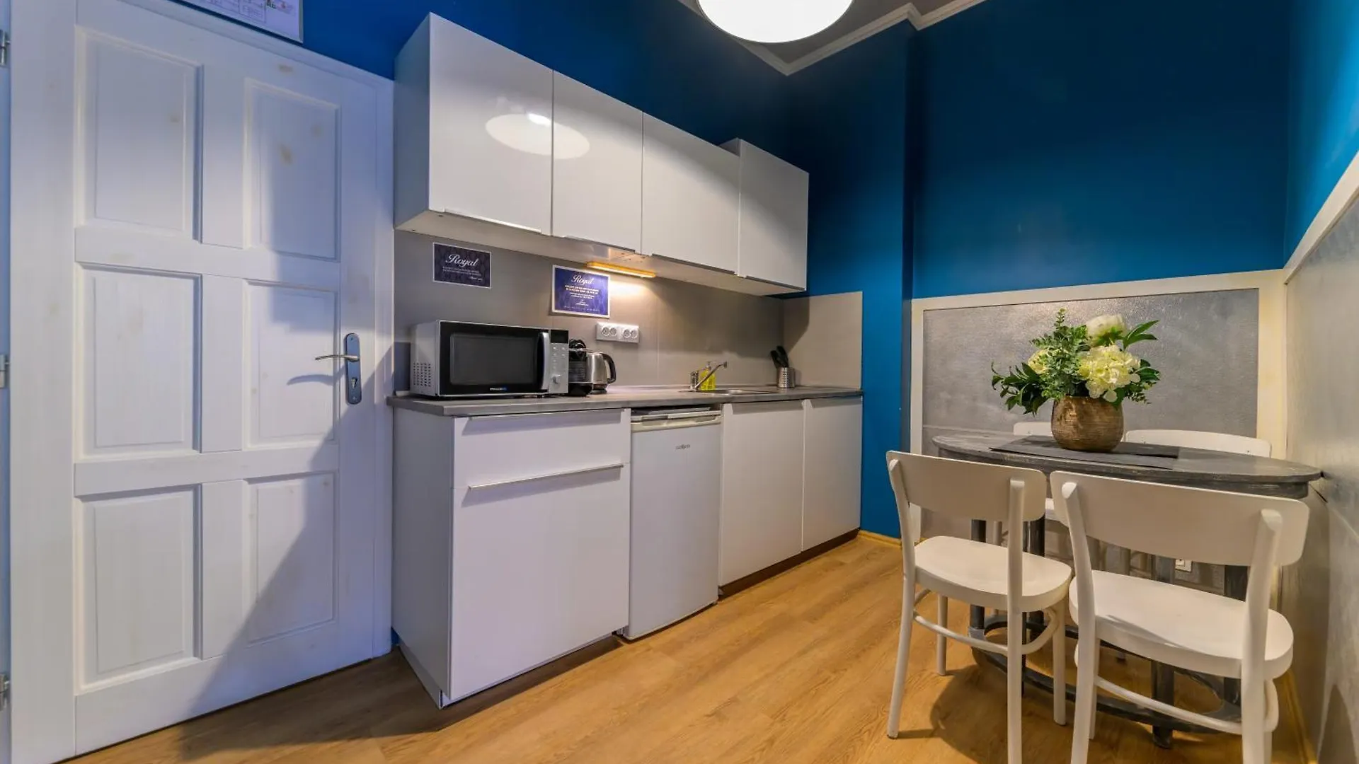 Royal Prague City Apartments Апарт-отель
