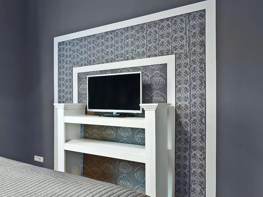 Royal Prague City Apartments 4*,