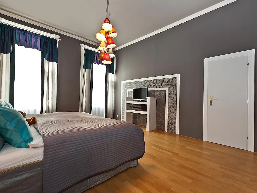Апарт-отель Royal Prague City Apartments