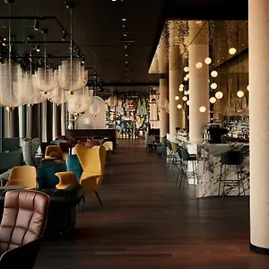 The Cloud One Hotell