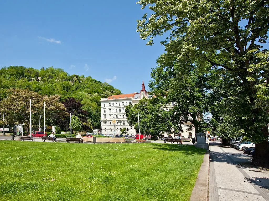 Royal Prague City Apartments 4*,